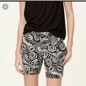 Ann Taylor LOFT Riviera Linen Blend Tea Green Tropical Print Shorts Size 6